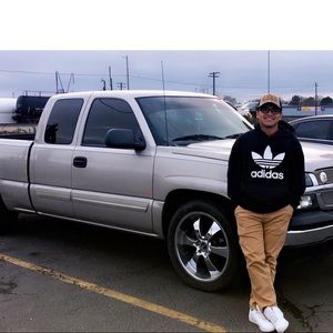 Meet your Posher, Samuel